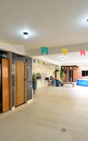 Casa à venda com 450m², 4 quartos e 6 vagasSalão de Festas