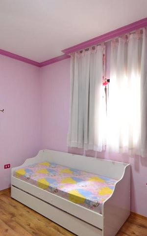 Casa à venda com 450m², 4 quartos e 6 vagasSuíte 3