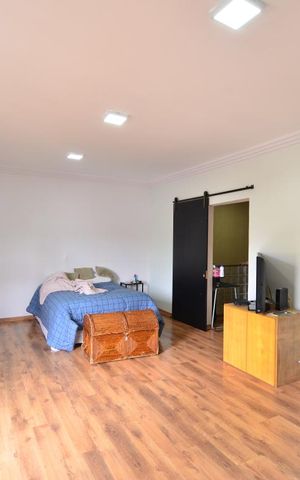 Casa à venda com 450m², 4 quartos e 6 vagasSuíte 4