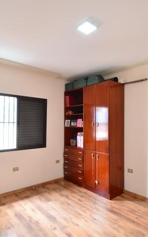 Casa à venda com 450m², 4 quartos e 6 vagasSuíte 1