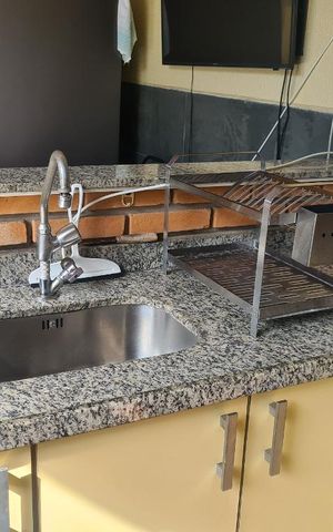 Casa para alugar com 357m², 3 quartos e 4 vagas Casa para alugar com 357m², 3 quartos e 4 vagasDetalhe Espaço Gourmet