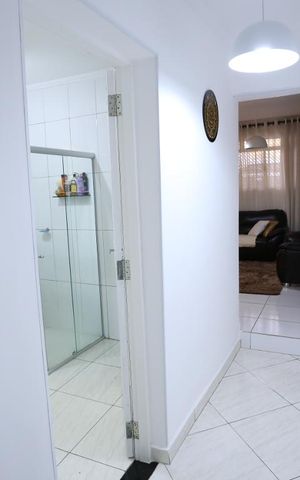 Casa à venda com 139m², 2 quartos e 2 vagasCorredor