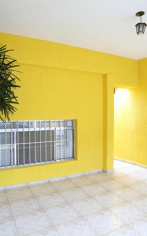 Casa à venda com 139m², 2 quartos e 2 vagasGaragem