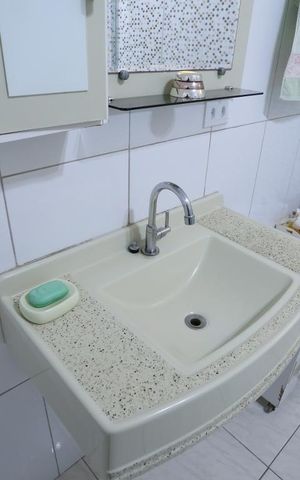 Casa à venda com 139m², 2 quartos e 2 vagasBanheiro