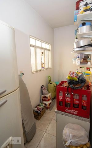 Casa à venda com 453m², 5 quartos e sem vaga Casa à venda com 453m², 5 quartos e sem vagaDespensa