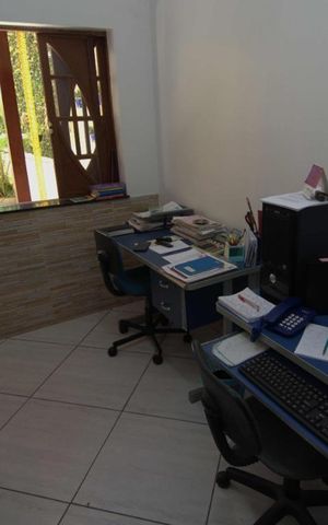 Casa à venda com 453m², 5 quartos e sem vaga Casa à venda com 453m², 5 quartos e sem vagaEscritório