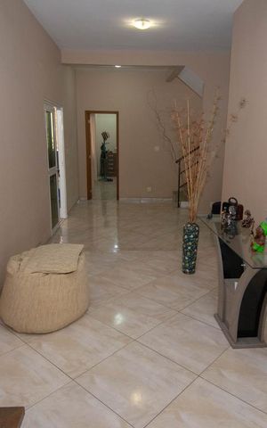 Casa à venda com 453m², 5 quartos e sem vaga Casa à venda com 453m², 5 quartos e sem vagaSala 2 - cobertura