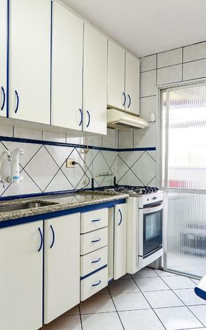 Apartamento para alugar com 65m², 2 quartos e 1 vaga Apartamento para alugar com 65m², 2 quartos e 1 vagaCozinha