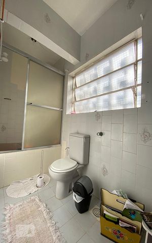 Apartamento à venda com 117m², 3 quartos e sem vagaBanheiro