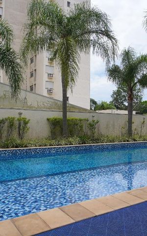 Apartamento à venda com 78m², 2 quartos e 2 vagasÁrea comum - Piscina