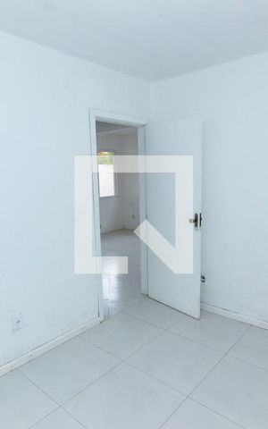 Casa à venda com 200m², 8 quartos e 3 vagas Casa à venda com 200m², 8 quartos e 3 vagasQuarto 2