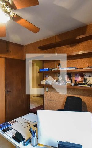 Casa à venda com 540m², 4 quartos e 7 vagas Casa à venda com 540m², 4 quartos e 7 vagasQuarto 1