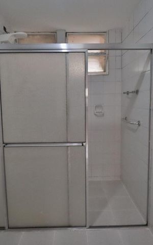Apartamento à venda com 140m², 3 quartos e 1 vagaBanheiro 1