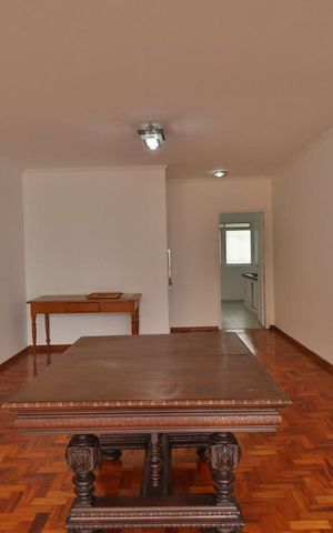Apartamento à venda com 140m², 3 quartos e 1 vagaSala