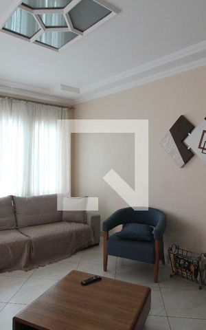 Casa à venda com 300m², 4 quartos e 3 vagasSala  