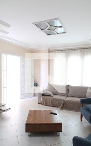 Casa à venda com 300m², 4 quartos e 3 vagasSala  