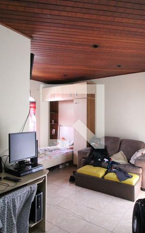 Casa à venda com 300m², 4 quartos e 3 vagasCasa 2 - Suíte