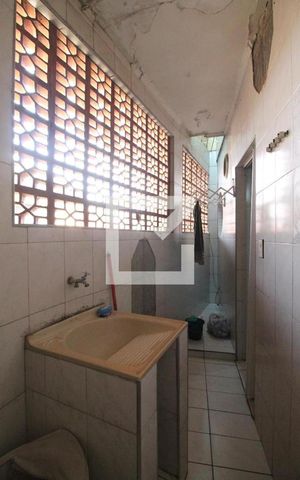 Casa à venda com 300m², 4 quartos e 3 vagasCasa 2 - lavanderia