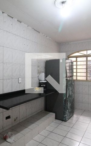 Casa à venda com 300m², 4 quartos e 3 vagasCasa 2 - Cozinha