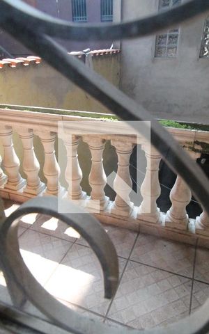 Casa à venda com 300m², 4 quartos e 3 vagasCasa 2 - Varanda da Suíte