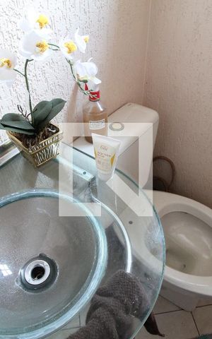 Casa à venda com 300m², 4 quartos e 3 vagasLavabo