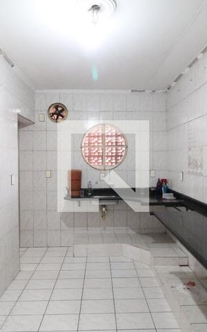 Casa à venda com 300m², 4 quartos e 3 vagasCasa 2 - Cozinha