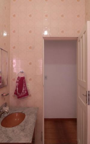 Casa à venda com 126m², 2 quartos e 1 vagaBanheiro Social