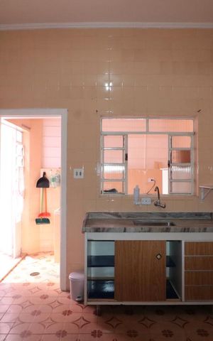 Casa à venda com 126m², 2 quartos e 1 vagaCozinha 