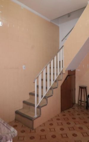 Casa à venda com 126m², 2 quartos e 1 vagaCozinha 