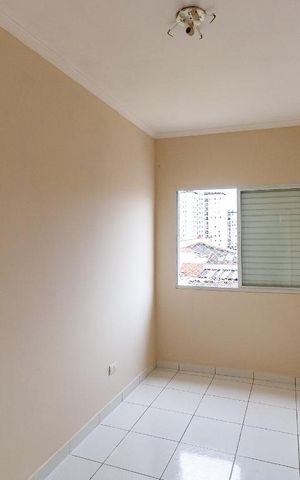 Casa à venda com 200m², 4 quartos e 2 vagas Casa à venda com 200m², 4 quartos e 2 vagasQuarto 1