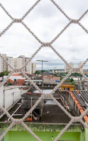 Casa à venda com 200m², 4 quartos e 2 vagas Casa à venda com 200m², 4 quartos e 2 vagasVista do Quarto 1