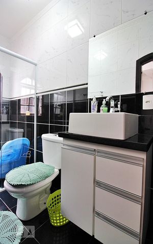Casa à venda com 280m², 5 quartos e 2 vagasBanheiro do Quarto 3 - Suíte