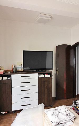 Casa à venda com 280m², 5 quartos e 2 vagasQuarto 2 - Suíte