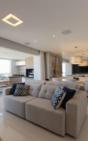 Apartamento à venda com 109m², 3 quartos e 2 vagas Apartamento à venda com 109m², 3 quartos e 2 vagasSala