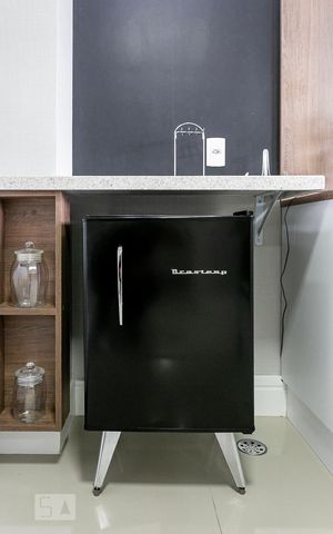 Apartamento para alugar com 36m², 1 quarto e 1 vaga Apartamento para alugar com 36m², 1 quarto e 1 vagaGeladeira - Cozinha
