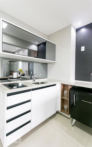 Apartamento para alugar com 36m², 1 quarto e 1 vaga Apartamento para alugar com 36m², 1 quarto e 1 vagaCozinha