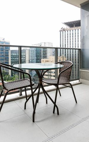 Apartamento para alugar com 36m², 1 quarto e 1 vaga Apartamento para alugar com 36m², 1 quarto e 1 vagaVaranda