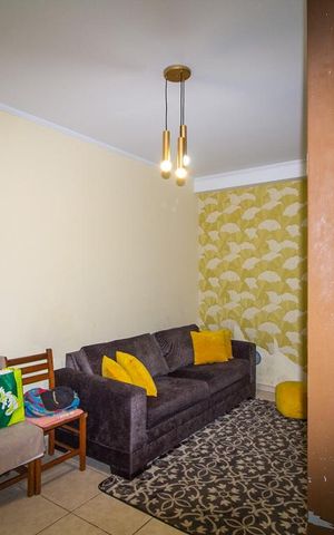 Casa à venda com 160m², 2 quartos e 1 vagaSala