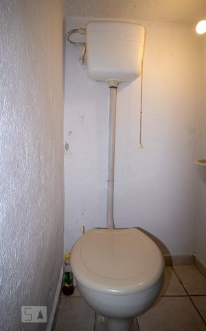 Casa à venda com 160m², 2 quartos e 1 vagaLavabo