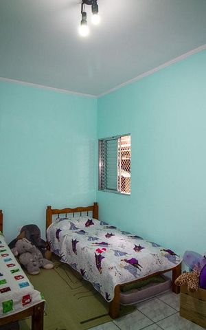 Casa à venda com 160m², 2 quartos e 1 vagaQuarto