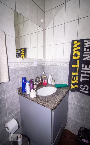 Casa à venda com 160m², 2 quartos e 1 vagaBanheiro da Suíte