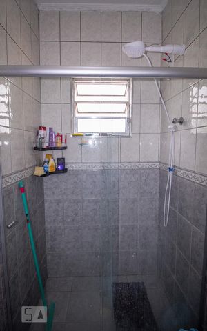 Casa à venda com 160m², 2 quartos e 1 vagaBanheiro da Suíte
