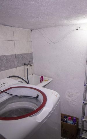 Casa à venda com 160m², 2 quartos e 1 vagaÁrea de Serviço