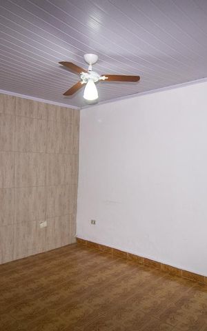 Casa para alugar com 35m², 1 quarto e sem vagaQuarto