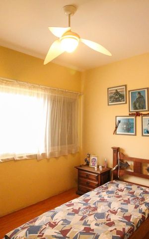 Casa à venda com 261m², 3 quartos e 4 vagasQuarto 2