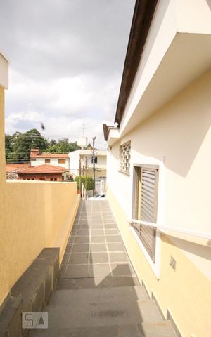 Casa à venda com 261m², 3 quartos e 4 vagasCorredor Entrada