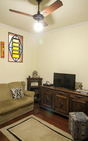 Casa à venda com 261m², 3 quartos e 4 vagasSala de TV