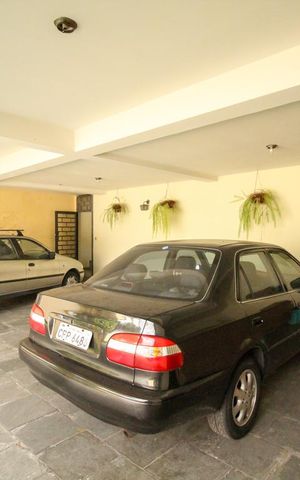 Casa à venda com 261m², 3 quartos e 4 vagasGaragem