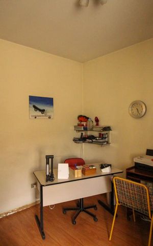 Casa à venda com 261m², 3 quartos e 4 vagasQuarto 1