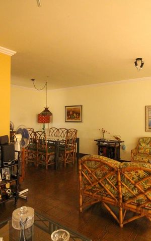 Casa à venda com 261m², 3 quartos e 4 vagasSala de Estar